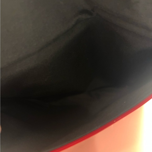 Yves Saint Laurent Red Patent Cosmetic Bag - Picture 5 of 5